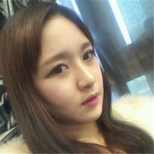 分享我改臉型+硅膠隆鼻手術(shù)前后對(duì)比果照片，伊萊美李湘源做的~