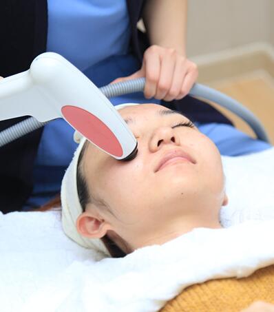 我做射頻緊膚經(jīng)歷 醫(yī)師：北京歐華王芳