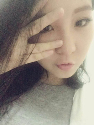 做了隆鼻整形手術，給大家分享一下手術過程，還有對比照片哦