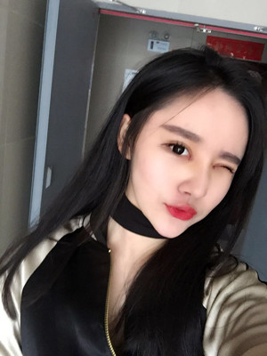 開了眼角之后，眼睛變得很勾人