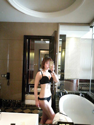 自體脂肪隆胸三個月了，我是變得越來越自信了