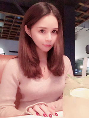 深圳南西子鄭舉衛(wèi)做的吸脂瘦臉，讓我基本擺脫嬰兒肥了