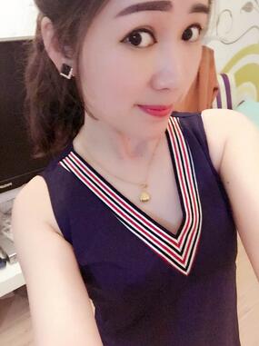 蜀尚蓉雅自體脂肪豐胸2個月啦~