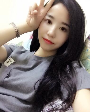 武漢憶美凱德去眼袋手術(shù)后兩個(gè)月照片