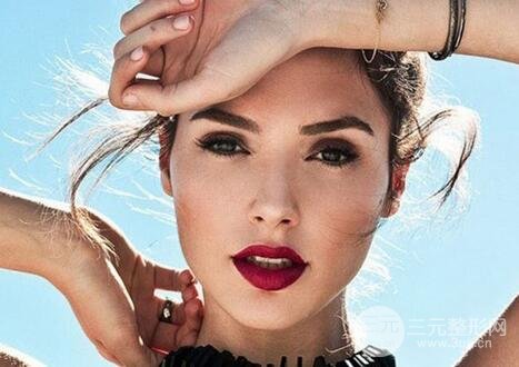 切眉術(shù)適合多大年齡做