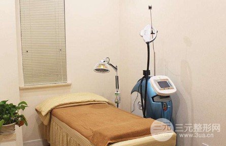 做黑臉娃娃的費(fèi)用多少