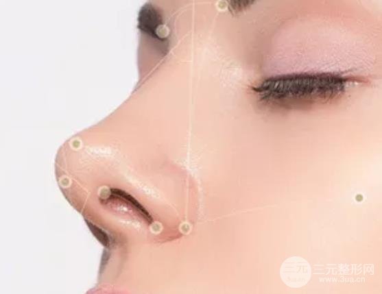 假體隆鼻術(shù)后護(hù)理