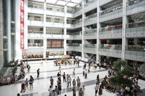 遵義醫(yī)學院附屬醫(yī)院整形好嗎(圖)