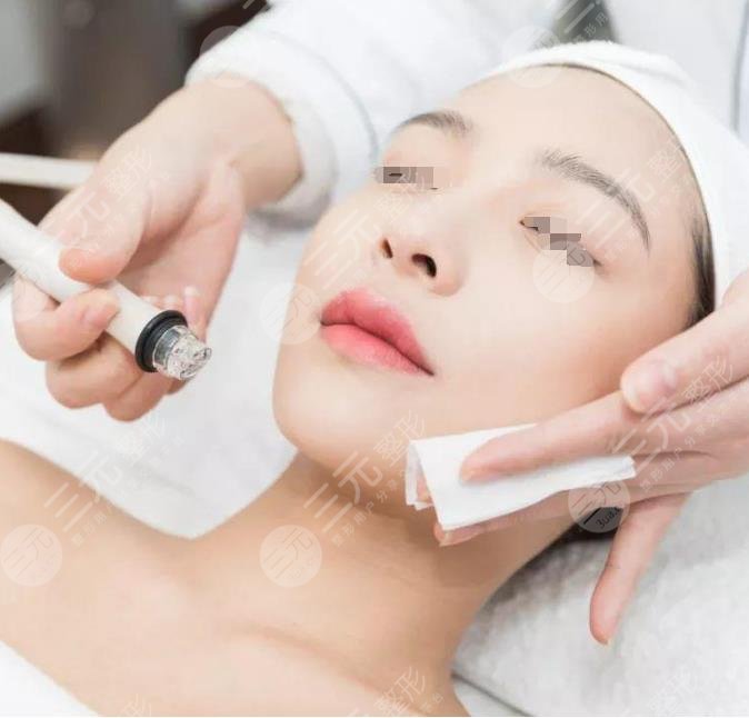 光子嫩膚適合年齡段是多大？光子嫩膚一般多少錢一次呢？