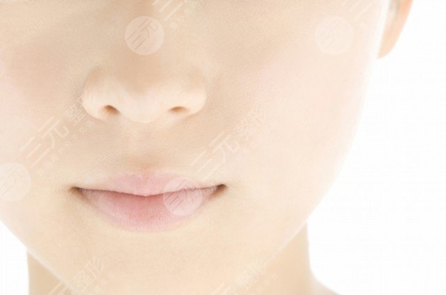 女人唇部脫毛多少錢