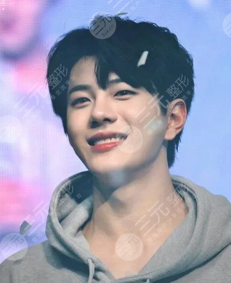 韓國男團愛豆崔普閔