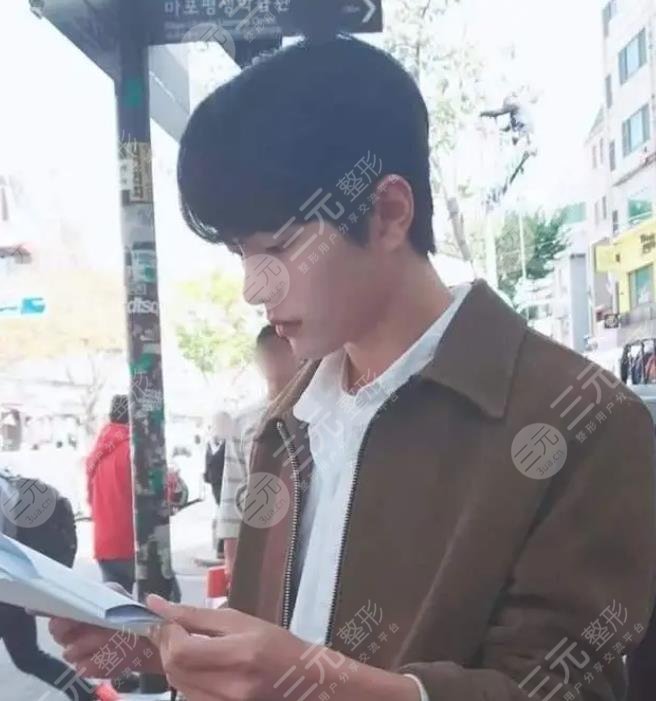 韓國男團愛豆崔普閔