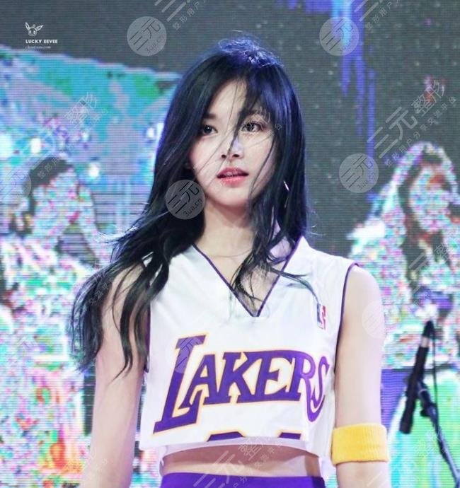 為什么感覺近來周子瑜的顏值下降了?