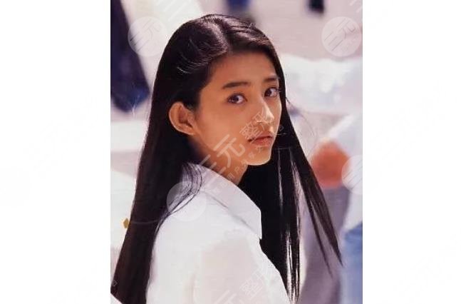 "顏值殺手"發(fā)腮小澤真珠終究也沒逃過！玉女名人的顏值變化~