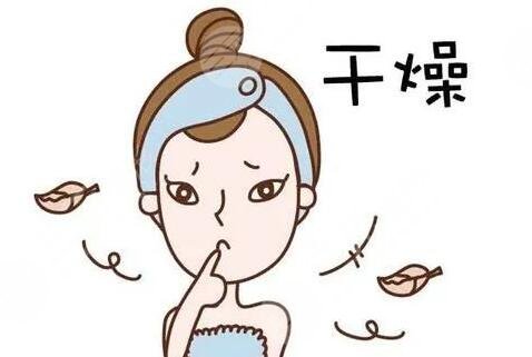 　　冬天自制補水面膜，我相信有許多小伙伴和小編一樣，每到冬天的時候，臉上皮膚特別干燥，不僅會起皮脫皮，還會發(fā)紅瘙癢，嚴(yán)重的時候甚至?xí)杏X到刺痛，買了許多的補水面膜和滋潤型水乳，也不能緩解皮膚干燥的癥狀，有時候還會加劇皮膚的瘙癢感和刺痛感，所以小編想到了冬天自制補水面膜，咱們可以用沒有任何添加劑的蔬菜植物水果制作成面膜來對皮膚進(jìn)行補水，緩解皮膚干燥的癥狀，讓皮膚在冬天也能水水潤潤，不再脫皮。  　　一、導(dǎo)致皮膚干燥的原因  　　皮膚干燥可能是季節(jié)的變化或者皮膚缺水以及貧血的原因?qū)е碌?，皮膚干燥不去改良的話，不僅會使得皮膚變厚變粗糙，嚴(yán)重的話會引發(fā)皮膚炎癥。首先隨著年齡的增長，身體里面的各種激素也會的降低，皮膚的水分會慢慢的流失，皮膚鎖水的能力也會慢慢的下降所以皮膚也就會變得越來越干。其次，氣候的改變也會導(dǎo)致皮膚分泌異常，皮膚的表面就會變得粗糙起來，皮膚的抵抗能力也會慢慢的減弱，后也就會導(dǎo)致皮膚干燥。  　　然后是睡眠不足，紫外線過度照射以及過度減肥等原因，會使身體的平衡受到一系列的損害，身體各個部分的循環(huán)能力也會變?nèi)?，久而久之皮膚就會干燥且粗糙。后是一個比較常見的現(xiàn)象，也就是咱們在洗臉的時候用比較燙的水或者使用刺激性的洗面奶，就會使皮膚變得緊繃且干燥，但是這個原因是短期的一個現(xiàn)象，可以立馬改良并得到恢復(fù)。但是其他的就需要對皮膚進(jìn)行長期的補水，才能慢慢的改良皮膚干燥的癥狀。  　　二、冬天自制補水面膜的做法大全  　　小編整理了幾個冬天自制補水面膜的小妙招，小伙伴們可以學(xué)習(xí)一下。首先是自制蘆薈面膜，我們將新鮮的蘆薈攪碎過后，將蘆薈汁倒入干凈的容器里面，加入一個雞蛋的蛋清和適量的鮮牛奶，攪拌均勻過后敷在臉上，并且輕輕地打圈按摩面部皮膚，可以有的對皮膚進(jìn)行補水保濕。  　　其次是自制獼猴桃面膜，加入一勺海藻粉進(jìn)行充分的攪拌，然后將自制的面膜均勻的涂抹在臉上敷十五分鐘后將面膜洗掉，可以在對皮膚進(jìn)行補水的同時，使皮膚變得更加有光澤。后是自制香蕉面膜，我們將一根香蕉搗碎，加入適量的酸奶和一勺蜂蜜攪拌均勻，然后將自制面膜敷在臉上十五分鐘過后洗凈，能夠溫和的清潔皮膚，并且修復(fù)因為干燥而受損的皮膚屏障，適合干燥缺水的皮膚使用。  　　三、面部補水的好處  　　咱們再對面部進(jìn)行補水過后有以下幾個好處，首先一點，是可以增強皮膚的光澤感，皮膚深層補水過后，角質(zhì)層會充滿水分，皮膚的細(xì)胞排列也會變得平整，所以增強皮膚的光澤度。第二點，補水可以促進(jìn)皮膚的新陳代謝，如果皮膚缺水的話，皮膚的新陳代謝周期會變得錯亂也就會導(dǎo)致皮膚的老舊角質(zhì)層堆積，使皮膚變得暗沉，甚至形成色斑。  　　第三點，皮膚補水可以提升皮膚的抵抗力，有許多小伙伴因為皮膚干燥，皮膚的角質(zhì)層變薄，也就變成了所謂的干敏肌，使用護(hù)膚產(chǎn)品都會刺激到皮膚組織，從而造成皮膚炎癥，如果皮膚喝飽水的話，就能夠形成良好的抵抗力，可以降低皮膚的敏感程度，使皮膚維持一個正常健康的狀態(tài)。所以小伙伴們需要知道皮膚干燥并不是一個小問題，我們應(yīng)該重視起來有的進(jìn)行皮膚補水，并且在日常生活中維持一個良好的健康的生活作息，做到出門必防曬，就可以有地改良皮膚干燥的問題哦。