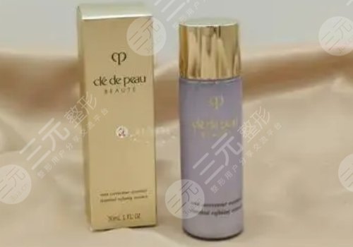 收縮毛孔用什么護(hù)膚品好?