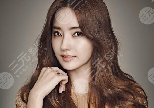 韓彩英整容前后差別驚人