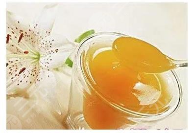 自制補(bǔ)水面膜的做法和配方