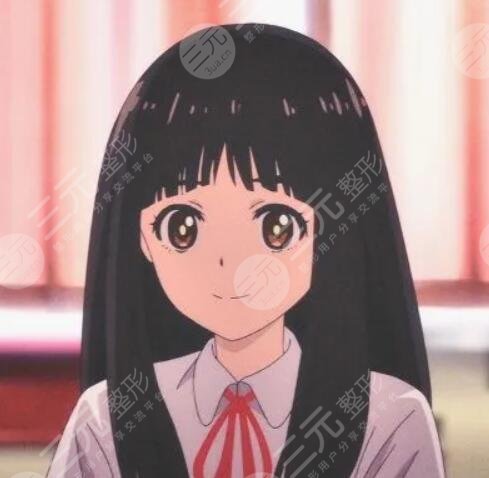 黑長(zhǎng)直發(fā)