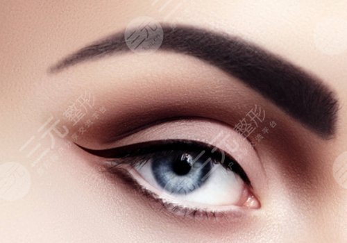 臧夢青割雙眼皮怎么樣