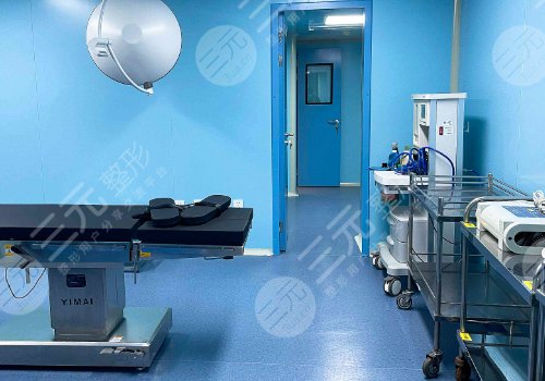 蘇州大學(xué)附屬第二醫(yī)院隆胸多少錢