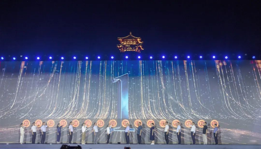 讀李白 游神州丨跟著李白去旅游中華文化主題旅游線路正式發(fā)布，一起開啟詩意文化之旅。